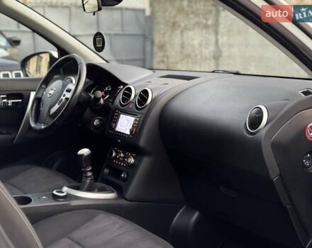 Белый Ниссан Кашкай, объемом двигателя 1.6 л и пробегом 174 тыс. км за 12999 $, фото 137 на Automoto.ua