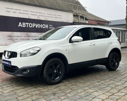 Белый Ниссан Кашкай, объемом двигателя 2 л и пробегом 214 тыс. км за 10500 $, фото 7 на Automoto.ua