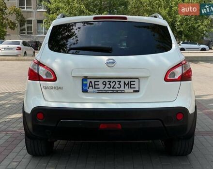 Белый Ниссан Кашкай, объемом двигателя 1.6 л и пробегом 155 тыс. км за 11900 $, фото 7 на Automoto.ua