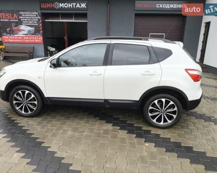 Білий Ніссан Кашкай, об'ємом двигуна 1.6 л та пробігом 210 тис. км за 11700 $, фото 7 на Automoto.ua