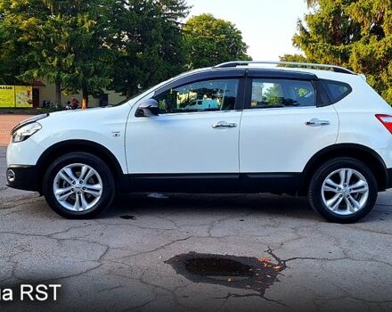 Білий Ніссан Кашкай, об'ємом двигуна 1.5 л та пробігом 192 тис. км за 11300 $, фото 2 на Automoto.ua