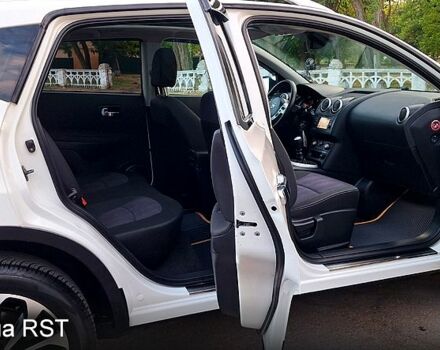 Белый Ниссан Кашкай, объемом двигателя 1.5 л и пробегом 197 тыс. км за 11300 $, фото 7 на Automoto.ua