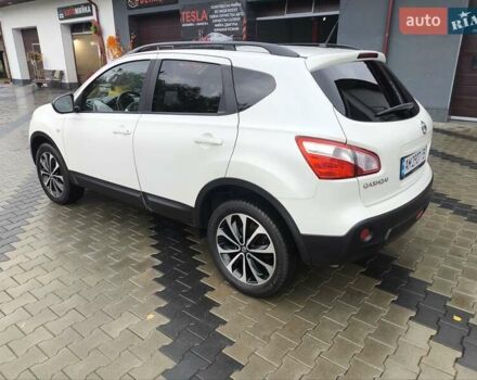 Білий Ніссан Кашкай, об'ємом двигуна 1.6 л та пробігом 210 тис. км за 11700 $, фото 8 на Automoto.ua