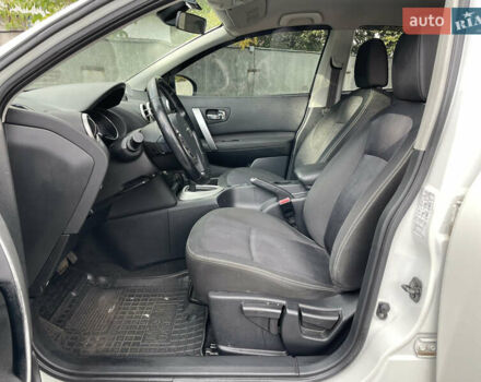 Білий Ніссан Кашкай, об'ємом двигуна 1.6 л та пробігом 156 тис. км за 9990 $, фото 11 на Automoto.ua