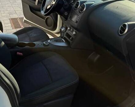 Білий Ніссан Кашкай, об'ємом двигуна 2 л та пробігом 291 тис. км за 12500 $, фото 14 на Automoto.ua