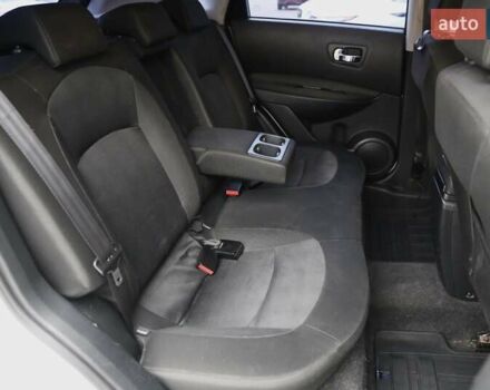 Білий Ніссан Кашкай, об'ємом двигуна 2 л та пробігом 130 тис. км за 11900 $, фото 8 на Automoto.ua