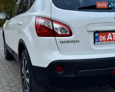 Ниссан Кашкай 2012 в Житомире на Automoto.ua Белый Ниссан Кашкай, объемом двигателя 1.5 л и пробегом 212 тыс. км за 11899 $, фото 18 на Automoto.ua