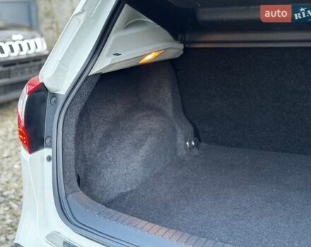 Белый Ниссан Кашкай, объемом двигателя 1.6 л и пробегом 174 тыс. км за 12999 $, фото 79 на Automoto.ua