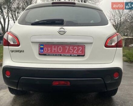 Белый Ниссан Кашкай, объемом двигателя 1.6 л и пробегом 220 тыс. км за 9800 $, фото 20 на Automoto.ua