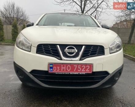 Белый Ниссан Кашкай, объемом двигателя 1.6 л и пробегом 220 тыс. км за 9800 $, фото 9 на Automoto.ua