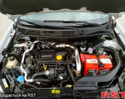 Белый Ниссан Кашкай, объемом двигателя 1.6 л и пробегом 223 тыс. км за 10200 $, фото 4 на Automoto.ua