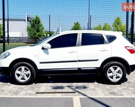 Белый Ниссан Кашкай, объемом двигателя 2 л и пробегом 162 тыс. км за 11899 $, фото 5 на Automoto.ua