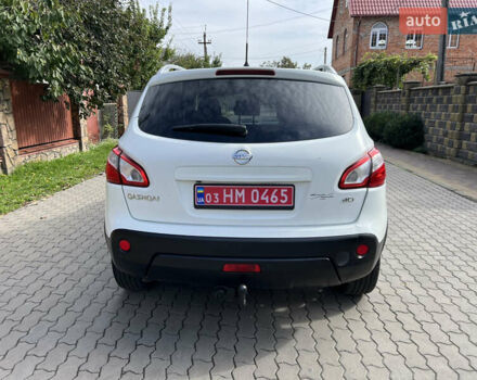 Белый Ниссан Кашкай, объемом двигателя 1.5 л и пробегом 206 тыс. км за 12300 $, фото 5 на Automoto.ua