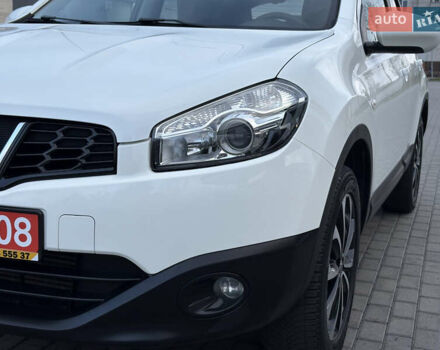Ниссан Кашкай 2012 в Житомире на Automoto.ua Белый Ниссан Кашкай, объемом двигателя 1.5 л и пробегом 212 тыс. км за 11899 $, фото 8 на Automoto.ua