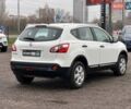 Белый Ниссан Кашкай, объемом двигателя 2 л и пробегом 134 тыс. км за 12000 $, фото 6 на Automoto.ua