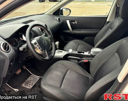 Білий Ніссан Кашкай, об'ємом двигуна 2 л та пробігом 128 тис. км за 11500 $, фото 3 на Automoto.ua