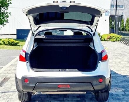 Белый Ниссан Кашкай, объемом двигателя 2 л и пробегом 162 тыс. км за 11899 $, фото 46 на Automoto.ua