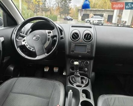 Білий Ніссан Кашкай, об'ємом двигуна 1.6 л та пробігом 210 тис. км за 11700 $, фото 32 на Automoto.ua