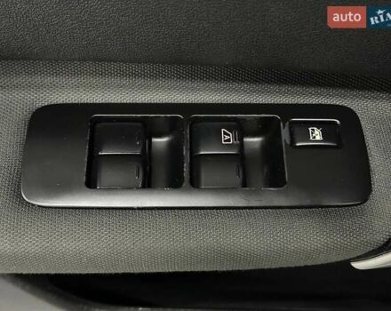 Белый Ниссан Кашкай, объемом двигателя 1.6 л и пробегом 160 тыс. км за 11799 $, фото 13 на Automoto.ua