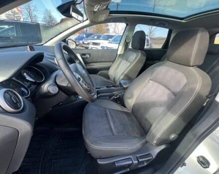 Белый Ниссан Кашкай, объемом двигателя 1.5 л и пробегом 203 тыс. км за 10699 $, фото 7 на Automoto.ua