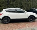 Белый Ниссан Кашкай, объемом двигателя 2 л и пробегом 214 тыс. км за 10500 $, фото 2 на Automoto.ua