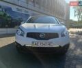 Белый Ниссан Кашкай, объемом двигателя 2 л и пробегом 87 тыс. км за 12800 $, фото 1 на Automoto.ua