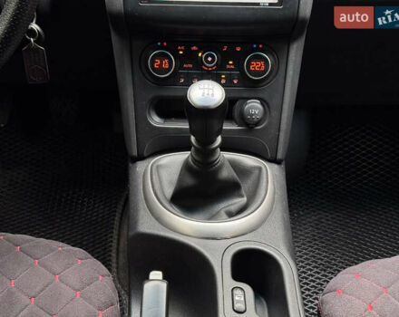 Белый Ниссан Кашкай, объемом двигателя 1.5 л и пробегом 277 тыс. км за 9300 $, фото 28 на Automoto.ua