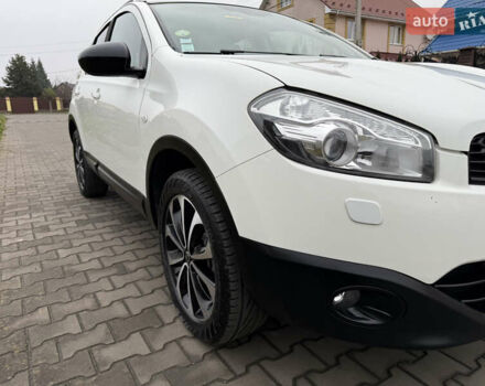 Белый Ниссан Кашкай, объемом двигателя 1.5 л и пробегом 198 тыс. км за 13500 $, фото 10 на Automoto.ua