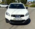Белый Ниссан Кашкай, объемом двигателя 1.6 л и пробегом 155 тыс. км за 11000 $, фото 4 на Automoto.ua