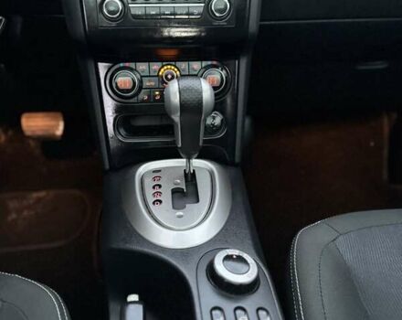 Белый Ниссан Кашкай, объемом двигателя 2 л и пробегом 159 тыс. км за 11200 $, фото 19 на Automoto.ua