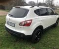 Белый Ниссан Кашкай, объемом двигателя 2 л и пробегом 220 тыс. км за 11000 $, фото 5 на Automoto.ua