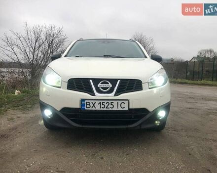 Білий Ніссан Кашкай, об'ємом двигуна 1.6 л та пробігом 265 тис. км за 10200 $, фото 10 на Automoto.ua