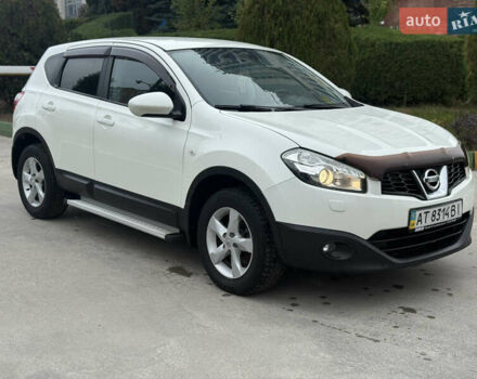 Белый Ниссан Кашкай, объемом двигателя 2 л и пробегом 139 тыс. км за 12800 $, фото 3 на Automoto.ua