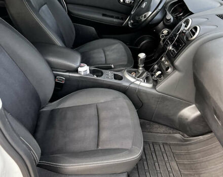 Белый Ниссан Кашкай, объемом двигателя 1.5 л и пробегом 229 тыс. км за 11600 $, фото 11 на Automoto.ua