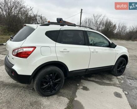 Белый Ниссан Кашкай, объемом двигателя 1.46 л и пробегом 225 тыс. км за 12350 $, фото 20 на Automoto.ua