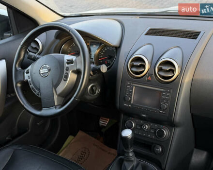 Белый Ниссан Кашкай, объемом двигателя 1.5 л и пробегом 220 тыс. км за 13500 $, фото 38 на Automoto.ua