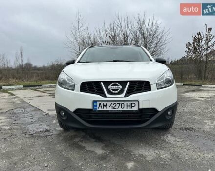 Белый Ниссан Кашкай, объемом двигателя 1.46 л и пробегом 225 тыс. км за 12350 $, фото 37 на Automoto.ua