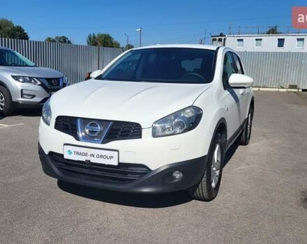 Білий Ніссан Кашкай, об'ємом двигуна 1.6 л та пробігом 295 тис. км за 10500 $, фото 4 на Automoto.ua