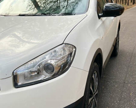 Ниссан Кашкай 2013 в Решетиловке на Automoto.ua Белый Ниссан Кашкай, объемом двигателя 1.6 л и пробегом 228 тыс. км за 11400 $, фото 10 на Automoto.ua