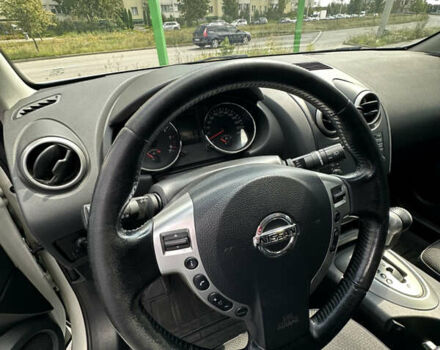 Белый Ниссан Кашкай, объемом двигателя 2 л и пробегом 153 тыс. км за 12500 $, фото 17 на Automoto.ua
