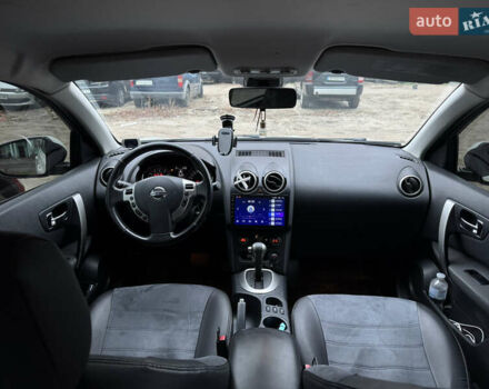 Білий Ніссан Кашкай, об'ємом двигуна 1.6 л та пробігом 175 тис. км за 11000 $, фото 19 на Automoto.ua