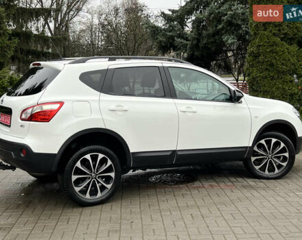 Белый Ниссан Кашкай, объемом двигателя 1.6 л и пробегом 182 тыс. км за 11399 $, фото 11 на Automoto.ua