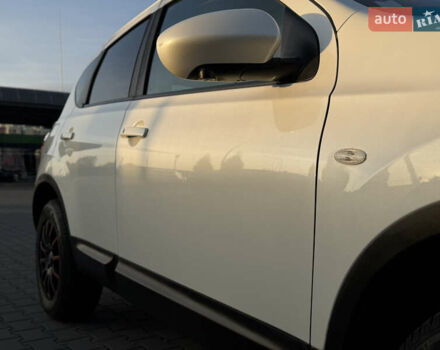 Белый Ниссан Кашкай, объемом двигателя 1.5 л и пробегом 220 тыс. км за 13500 $, фото 29 на Automoto.ua