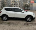 Білий Ніссан Кашкай, об'ємом двигуна 1.6 л та пробігом 175 тис. км за 11000 $, фото 3 на Automoto.ua