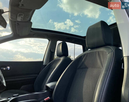 Белый Ниссан Кашкай, объемом двигателя 2 л и пробегом 207 тыс. км за 13500 $, фото 31 на Automoto.ua