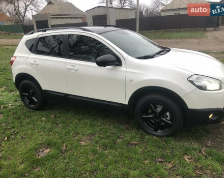 Белый Ниссан Кашкай, объемом двигателя 2 л и пробегом 220 тыс. км за 11000 $, фото 21 на Automoto.ua