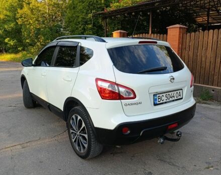 Білий Ніссан Кашкай, об'ємом двигуна 1.6 л та пробігом 201 тис. км за 12000 $, фото 1 на Automoto.ua