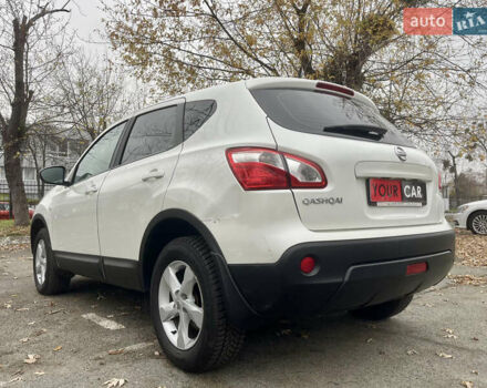 Білий Ніссан Кашкай, об'ємом двигуна 2 л та пробігом 118 тис. км за 11500 $, фото 12 на Automoto.ua