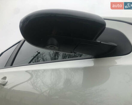 Белый Ниссан Кашкай, объемом двигателя 2 л и пробегом 220 тыс. км за 11000 $, фото 12 на Automoto.ua