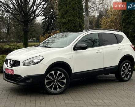 Белый Ниссан Кашкай, объемом двигателя 1.6 л и пробегом 182 тыс. км за 11399 $, фото 22 на Automoto.ua